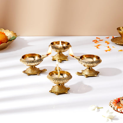 Amazon Brand - Solimo Brass Diya with Single Petals