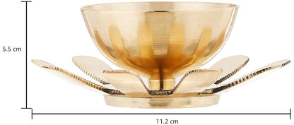 Amazon Brand - Solimo Brass Diya with Single Petals