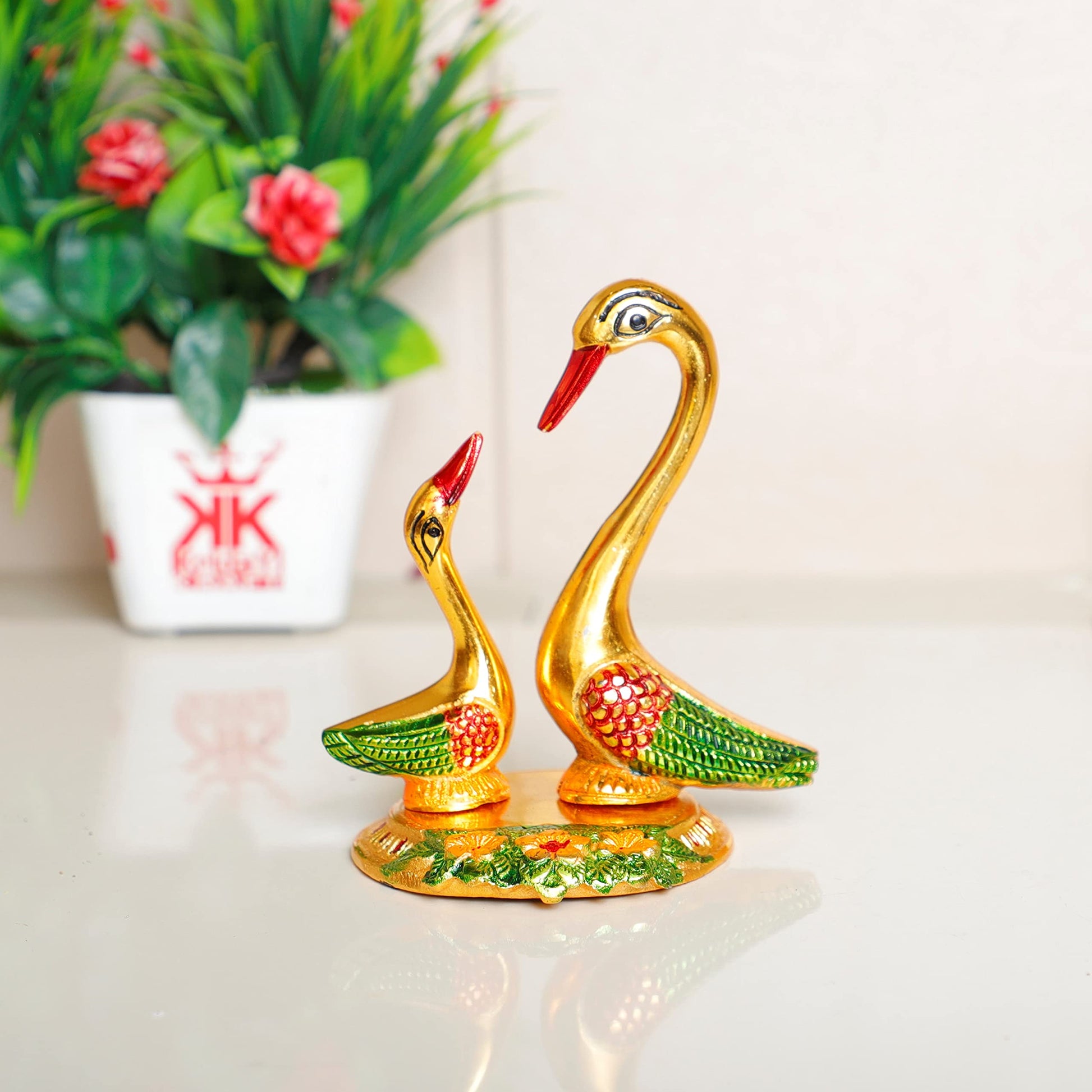 Prince Home Decor & Gifts Oxidized Aluminium Duck Shape Metal Solid Tray (Silver)